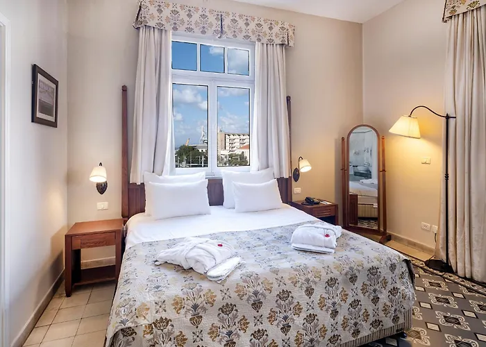 3-Sterne-Hotel: The Colony Hotel